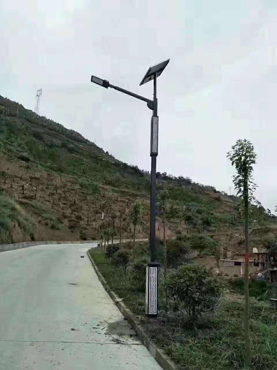 鞍山仿古太阳能路灯